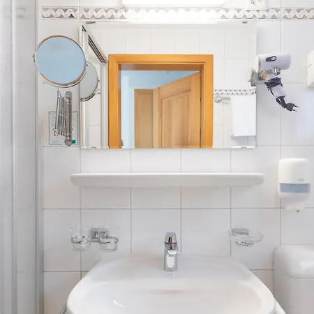 Ξενοδοχείο Osteria *